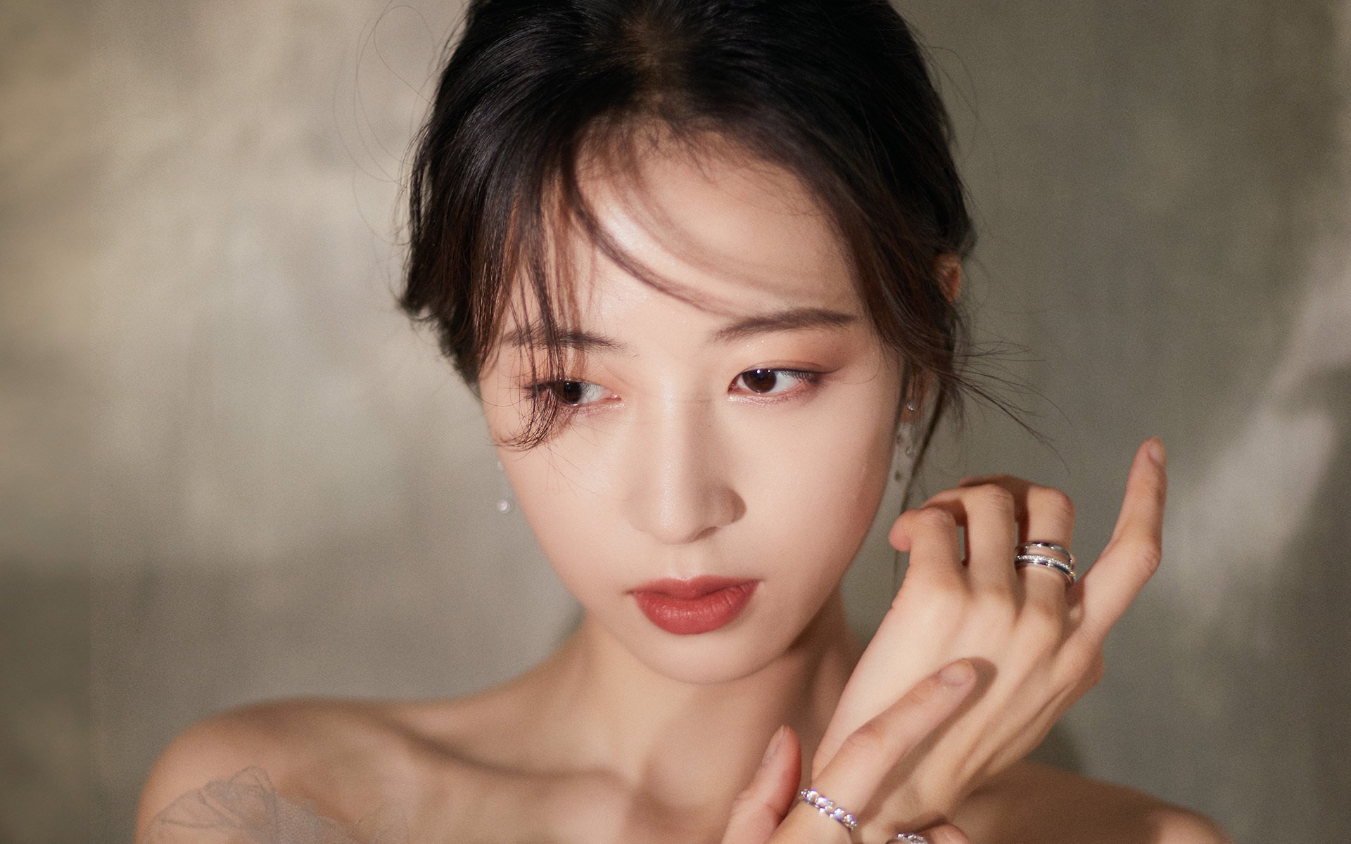 维罗纳是否能稳定关键场次表现，维罗纳换帅